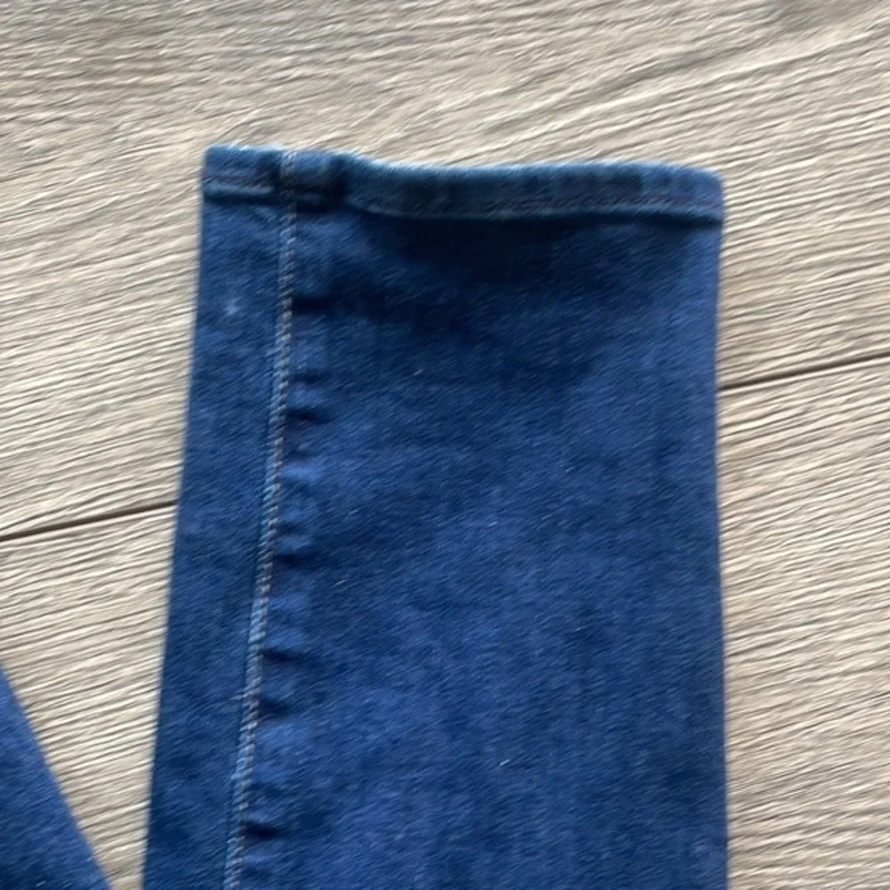 Paige jeans size 28 women's skyline style ankle peg